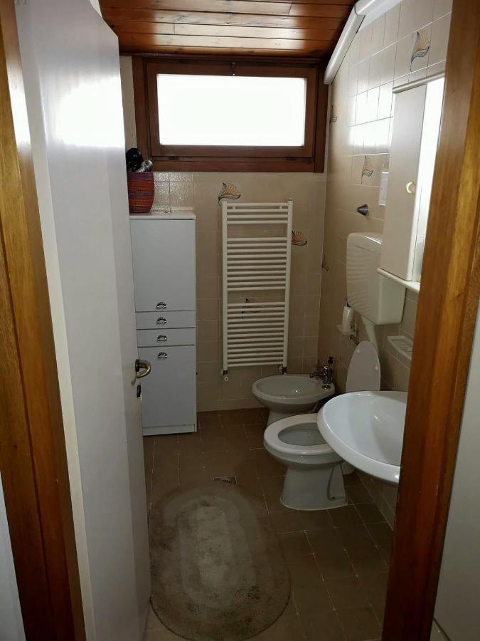 Villa A Schiera Raffinata Con Giardino Lignano Sabbiadoro Eksteriør billede